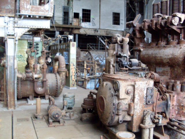Market Street Power Plant, New Orleans, rusty machinery and water pumps – Author: The Wandering God / Cody Allison – CC BY 2.0