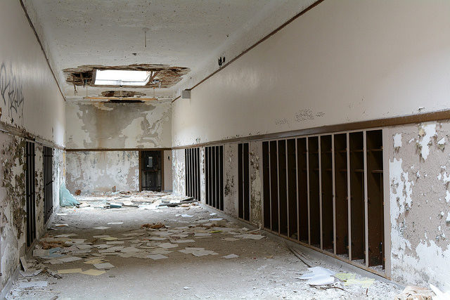 The locker room. Author: Cory Seamer CC BY 2.0