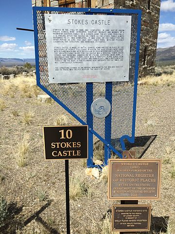 It is protected as a historic building. Author: Famartin – CC BY-SA 4.0