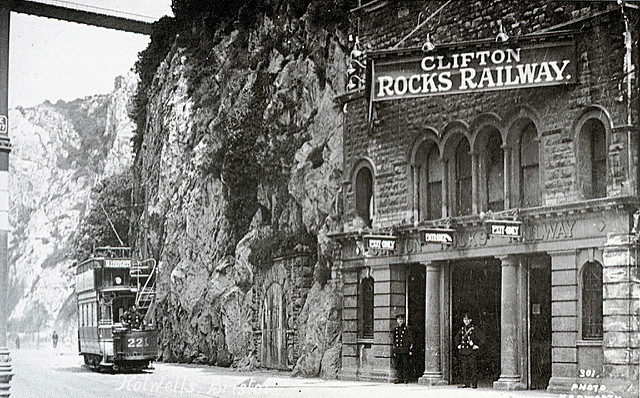 A historical photo of Clifton Rocks Railway. Author: Paul Townsend CC BY-ND 2.0