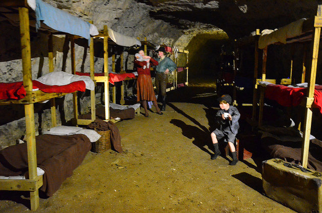 Depicting life as it once was down in the caves alternative view. Author: Ben Sutherland CC BY 2.0