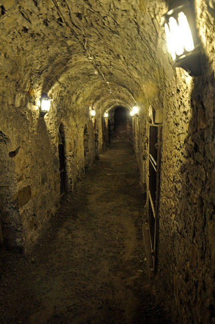Inside the limestone vaults. Author: Jennifer Boyer CC BY 2.0