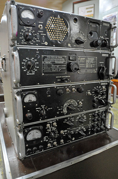 Part of the equipment used. Author: Mark Pitcher from Almaty, Kazakhstan CC BY 2.0