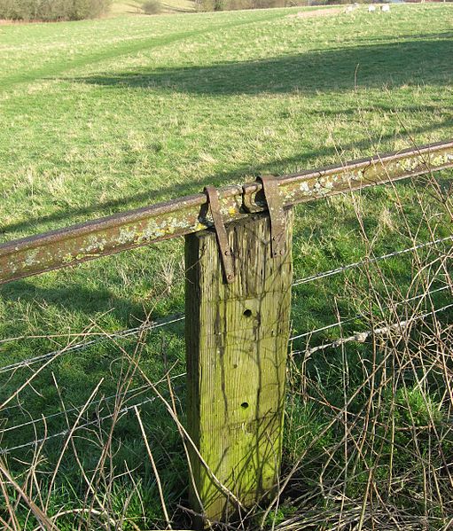 Part of the rail used as a fence. Author: Bob&Anne Powell CC BY-SA 3.0