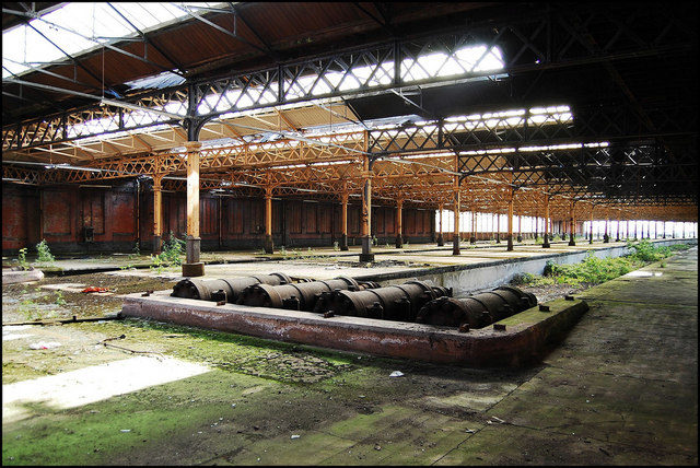 The abandoned train tracks. Author: philld CC BY-SA 2.0