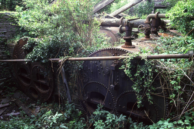The beam pumping engine close-up. Author: Chris Allen CC BY-SA 2.0