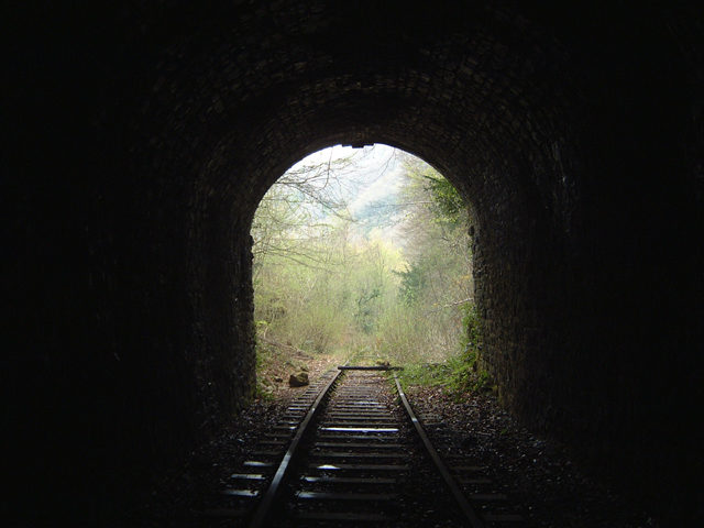 The disused railway tunnel. Author: Roy Parkhouse CC BY-SA 2.0