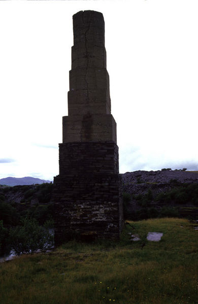 The Dorothea beam engine chimney. Author: Chris Allen CC BY-SA 2.0