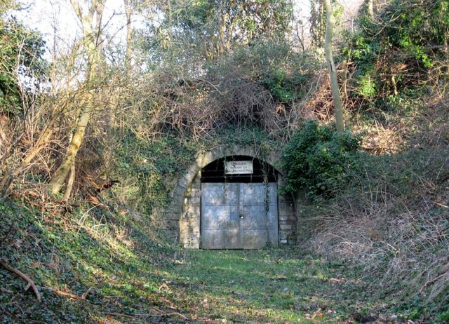 The Willsbridge Tunnel. Author: Bob&Anne Powell CC BY-SA 3.0