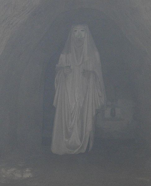 A scary underground ghost statue. Author: Szater