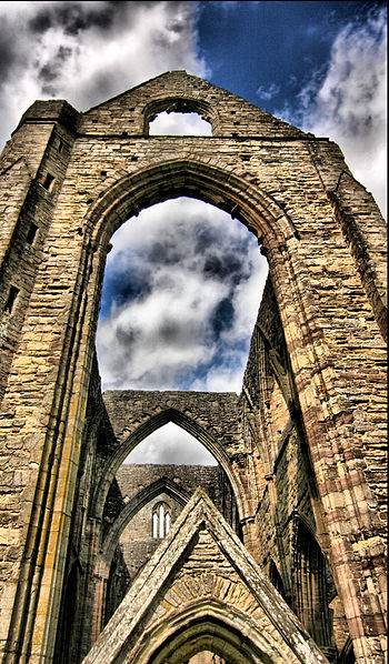 Close up view of the stone masonry. Author: IDS.photos CC BY-SA 2.0