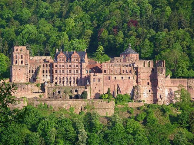 Heidelberg Castle. Author: Pumuckel42 CC BY-SA 3.0