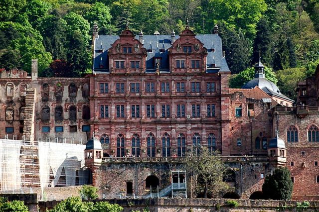 Heidelberg Castle facade. Author: Radosław Drożdżewski (User: Zwiadowca21) CC BY-SA 4.0