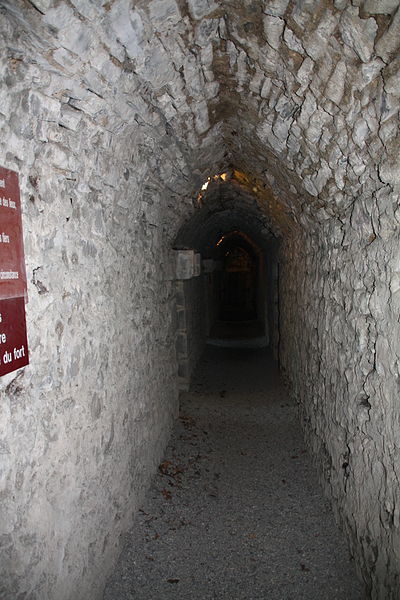 One of the corridors. Author: Otourly CC BY-SA 3.0