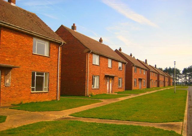 Part of the housing at RAF West Raynham. Author: Danny McL CC BY 2.0