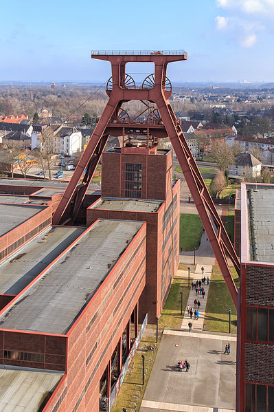 Shaft 12 photo of the back side. Author: Avda CC BY-SA 3.0