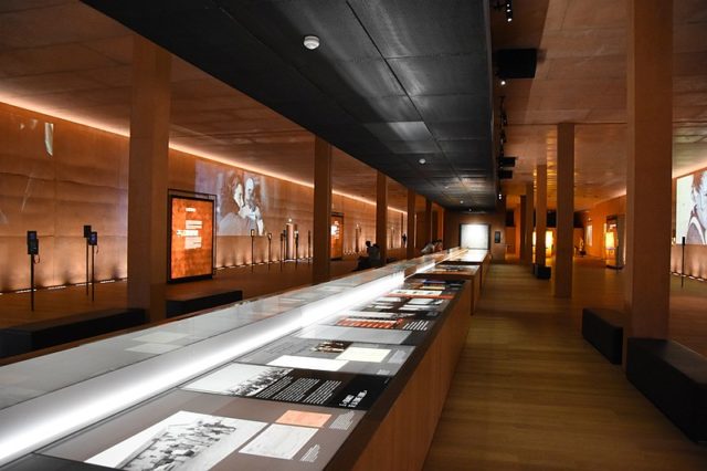The memorial museum. Author: JosepBC CC BY-SA 4.0