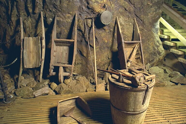The old mining equipment. Author: Bengt A Lundberg / Riksantikvarieämbetet CC BY 2.5