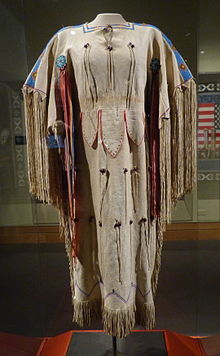 Arapaho Dress. Author: Wolfgang Sauber CC BY-SA 3.0
