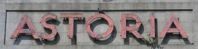 Close-up of Astoria Sign. Author: The Voice of Hassocks – CC0