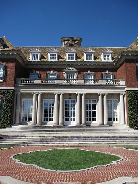 Detail of the mansion facade. Author: Gryffindor CC BY-SA 3.0