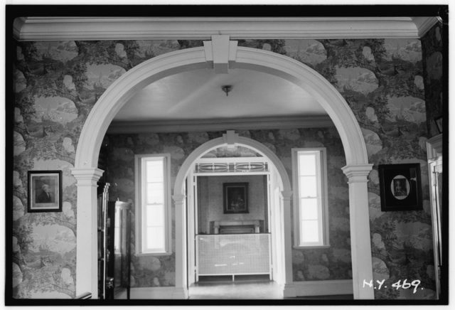 Old photo of the interior. Author: Arnold Moses,
