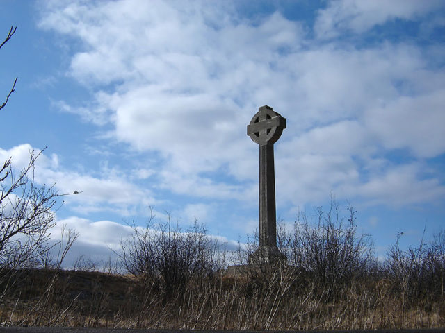 The Celtic Cross Memorial/ Author: Ian Mackenzie CC BY 2.0