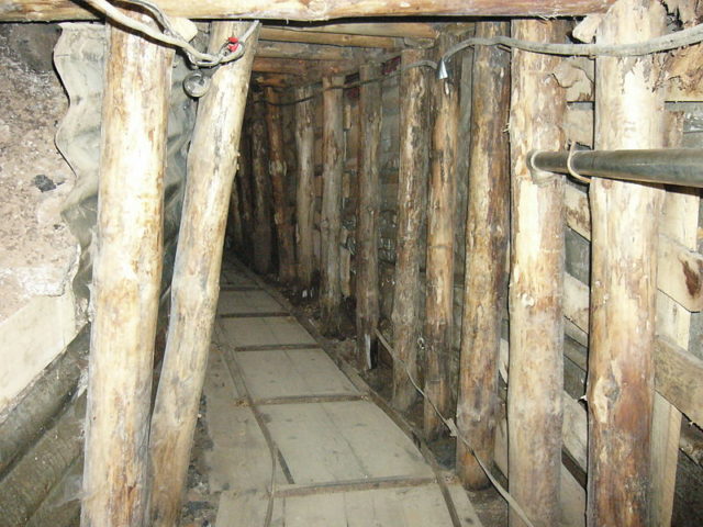 The interior Sarajevo Tunnel. Author: Elias Bizannes CC BY-SA 2.0
