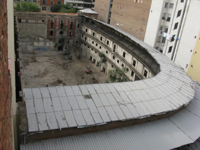 Aerial view of the Frontón Beti Jai – Author: Igor González Martín – CC BY-SA 2.0
