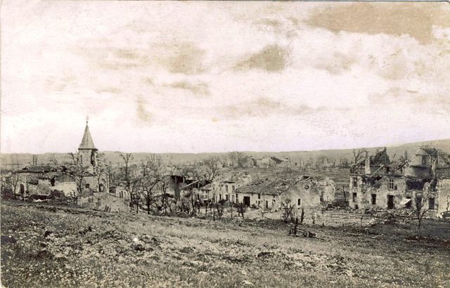 After the 9th of August 1916. Author: LoKiLeCh CC BY-SA 3.0