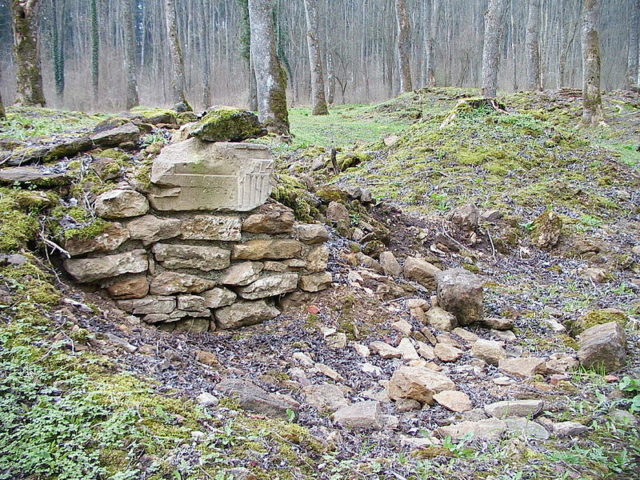 Bezonvaux remains alternative view. Author: F5ZV CC BY-SA 3.0