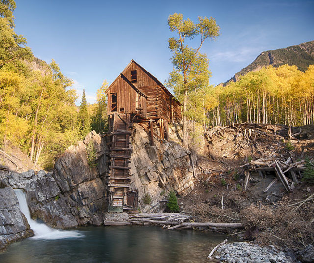 Crystal mill, 2012. Author: John Fowler CC BY 2.0