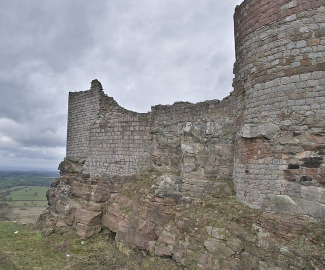Demolished part of the castle. Author: Berit CC BY 2.0