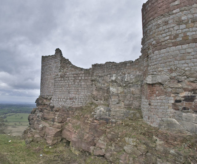 Demolished part of the castle. Author: Berit CC BY 2.0
