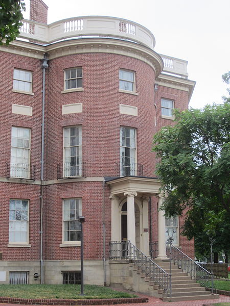 Octagon House/ Author: Another Believer CC BY-SA 3.0