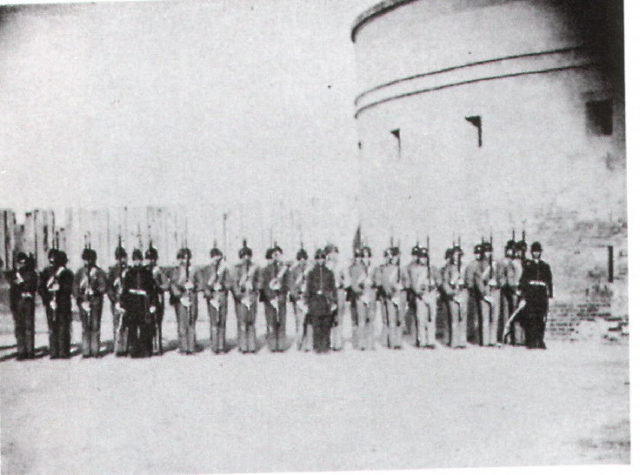 Part of the army garrisoned in the castle. Author: Unknown – USAMHI Public Domain