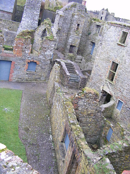 Part of the fort’s interior. Author: PJOS2015 CC BY-SA 4.0