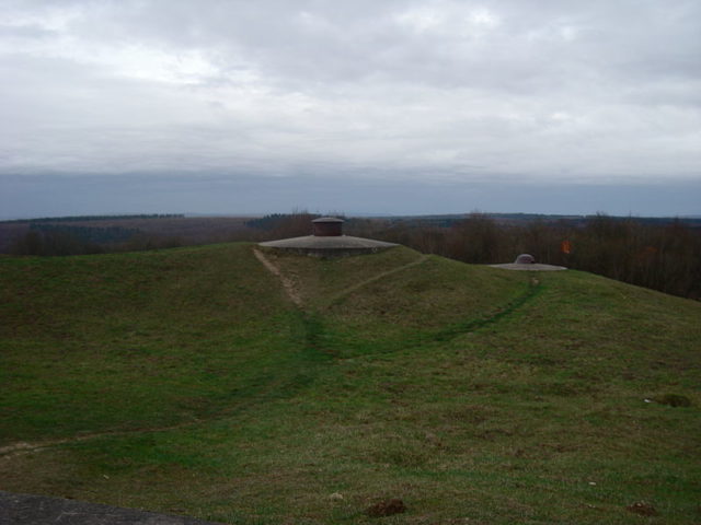 Part of Fort Douaumont’s defenses/ Author: Eric T Gunther CC BY 3.0