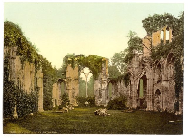 The abbey at the start of the 20th-century alternative view. Author: Photochrom Print Collection Public Domain