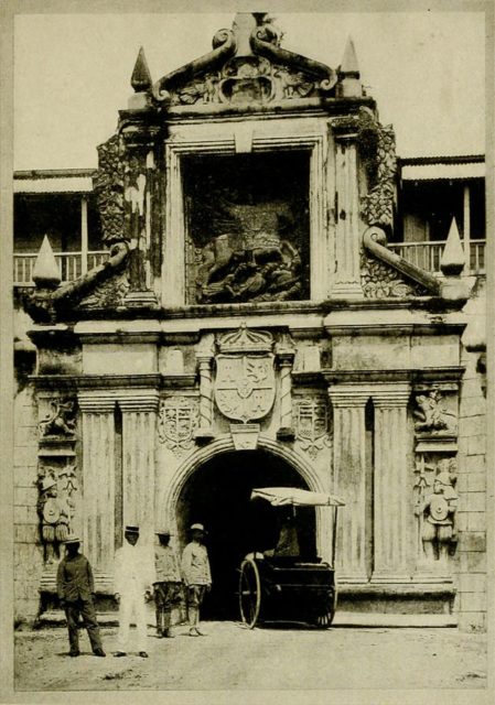 The fort in 1913. Author: Internet Archive Book Images No restrictions