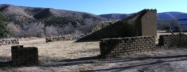 Elephant Saloon ruins/ Author: Daniel Mayer CC BY-SA 3.0