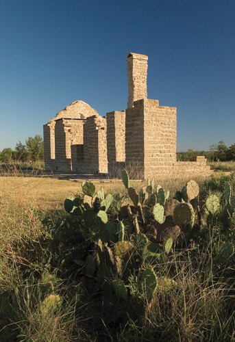 Fort Griffin ruins/ Author: TxHC – CC BY-SA 3.0