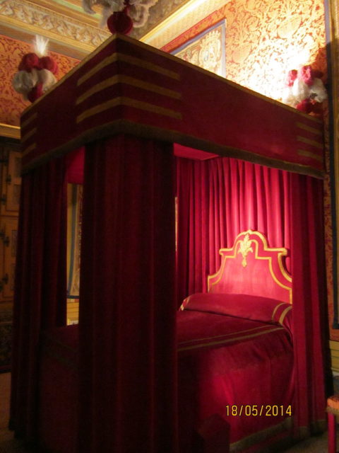 Nicolas Fouquet bed/ Author: Chatsam CC BY-SA 3.0