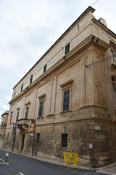 Inquisitor’s Palace side view. Author: Continentaleurope – CC BY-SA 4.0