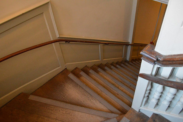 Silver Stick Staircase. Author: Matt Brown – CC BY 2.0