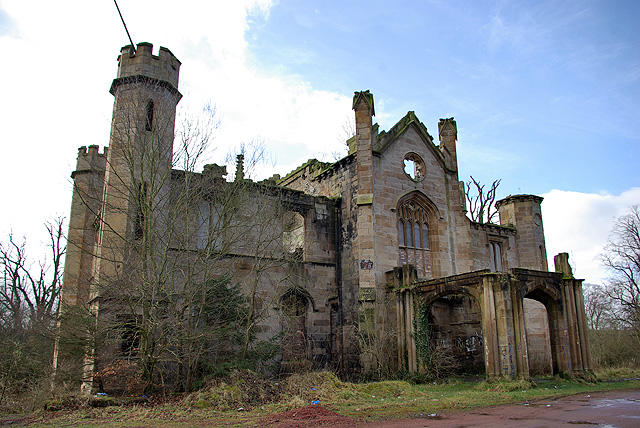 cambusnethan_priory_1819_-_front_view_-_geograph-org-uk_-_767895.jpg