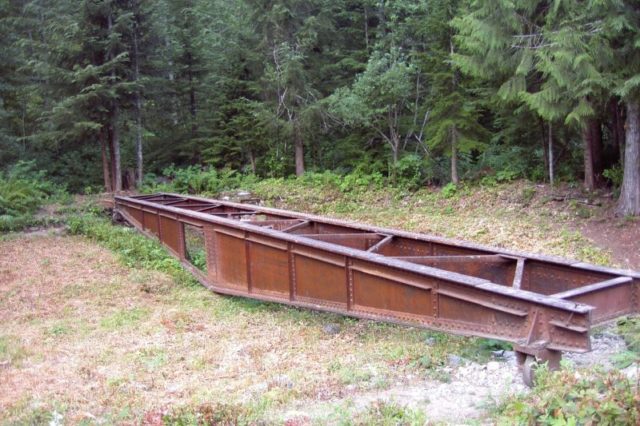 An abandoned turntable at Monte Cristo. Author: Jordanroderick – CC BY-SA 4.0
