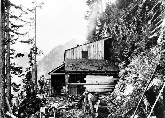 Del Campo mine – different angle. Author: University of Washington Libraries, Special Collections