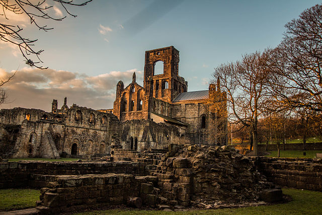 The story of the abbey began more than 800 years ago – Author: Minda – CC BY-SA 3.0
