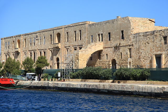 The Old Palace – Author: Frank Vincentz CC BY-SA 3.0